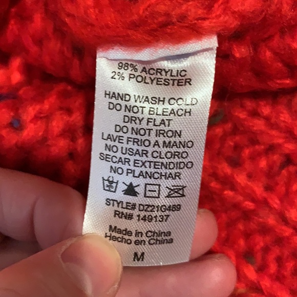 Talulah- Red Cropped Crochet Sweater- Size Medium - Picture 4 of 4